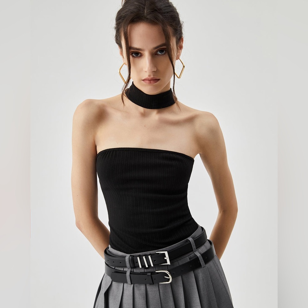 Commense Slinky Solid Halter Top - Black - Size M - NWT